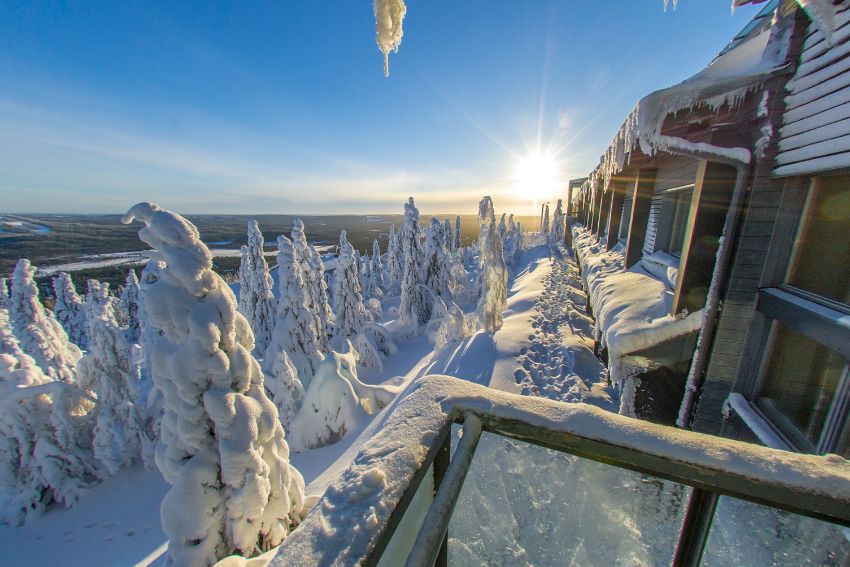 Midweek Aurora View Suites